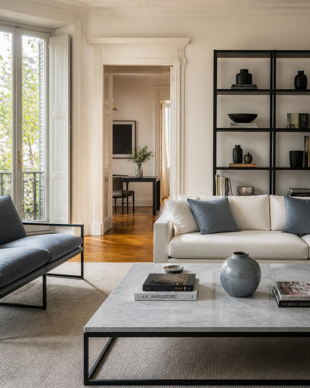 Interno elegante progettato da Alice Sandri Interior Design